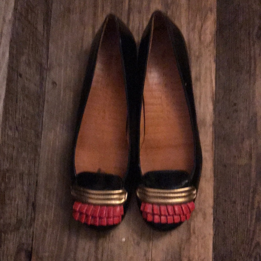 Elegant & Playful Ballerinas